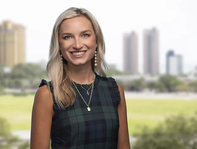 Photo of Sarah E. Combs